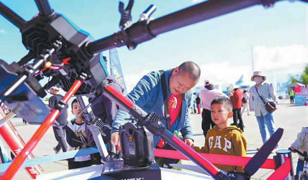 6902c5fca310f735017fb6f9