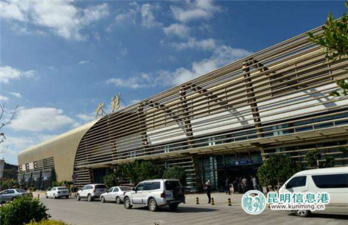 今年1至3月大理機場旅客吞吐量40余萬人次01