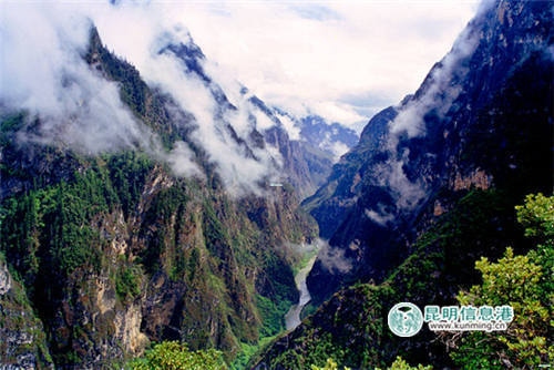香格里拉大峽谷