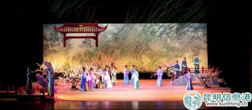 《紅樓夢》劇照2