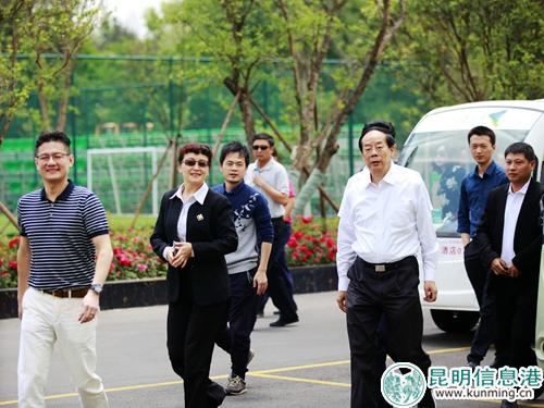 調(diào)研組參觀體育小鎮(zhèn)4