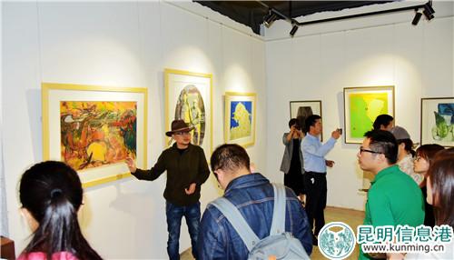 媒體團(tuán)參觀。