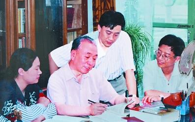 堅(jiān)守中國(guó)共產(chǎn)黨人的初心和使命