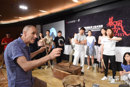 1123105576_15312112956491n 1123105576_15312112956491n