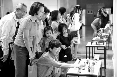 f44d305ea0d81cc20a690c f44d305ea0d81cc20a690c