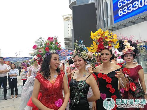 女選手花枝招展 女選手花枝招展