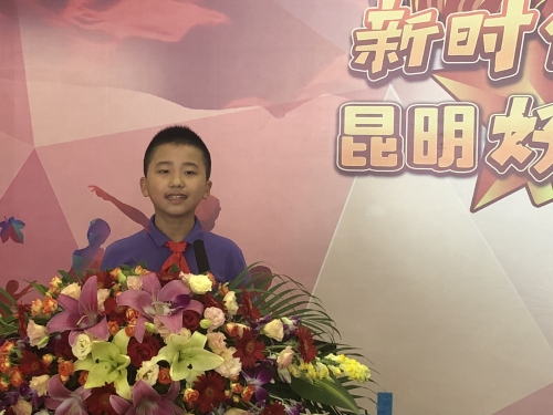 安寧中學(xué)的趙杰同學(xué)