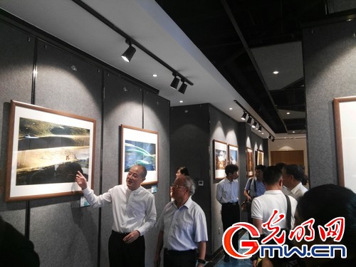 “綠水青山中國森林?jǐn)z影作品巡展”云南開展