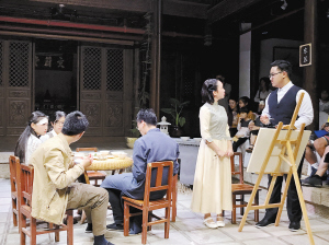 學(xué)生現(xiàn)場演繹經(jīng)典劇目 學(xué)生現(xiàn)場演繹經(jīng)典劇目