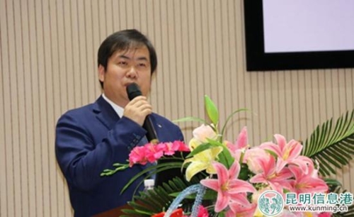 徐汝爭主持大會