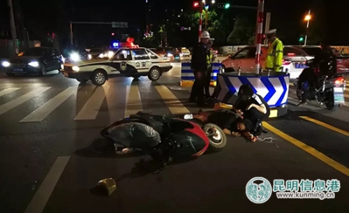 男子酒駕肇事現(xiàn)場。供圖