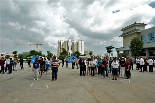 7e0cb4bff4024e71a9b759f9c1ca78dd