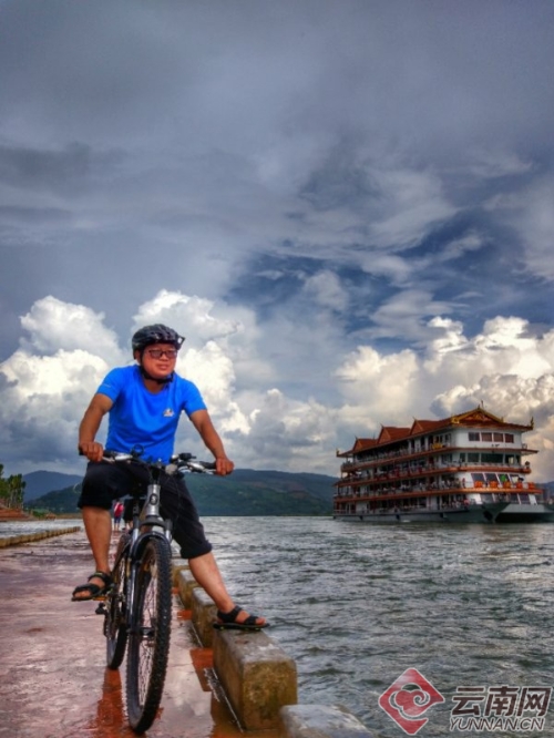 00300107809_768288ad 00300107809_768288ad