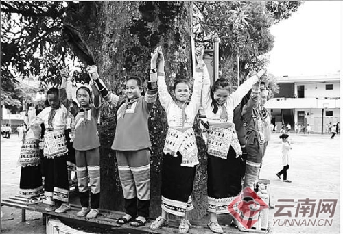 00300124003_3c26522f 00300124003_3c26522f