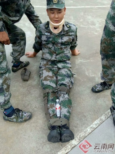 00300125525_81705c0d 00300125525_81705c0d