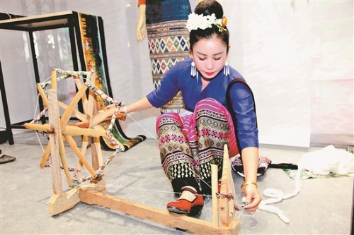 2018101107_res07_attpic_brief