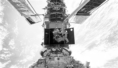 望遠(yuǎn)鏡 望遠(yuǎn)鏡