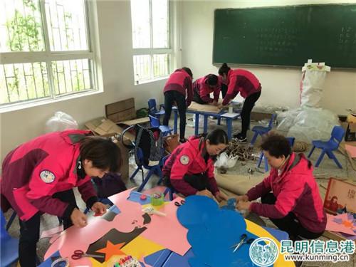 為當(dāng)?shù)赜變簣@創(chuàng)設(shè)環(huán)境