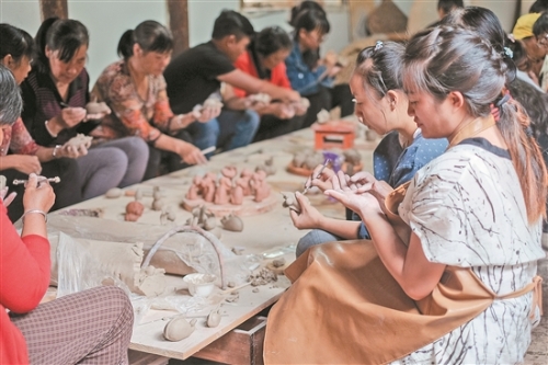 2018102512_res07_attpic_brief