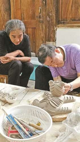 2018102512_res03_attpic_brief