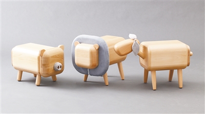 生動(dòng)有趣的造型設(shè)計(jì)讓木頭玩具加強(qiáng)與人的情感聯(lián)結(jié)。