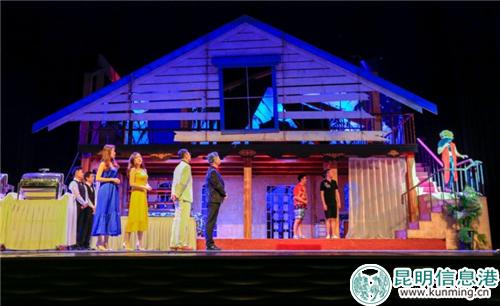 風(fēng)清云淡攝