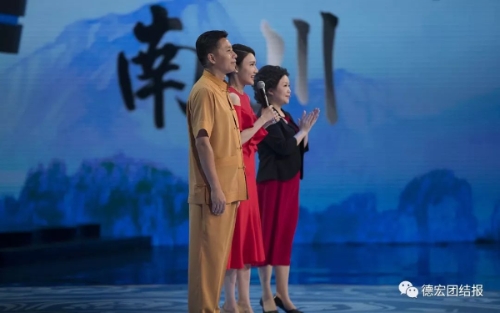 00300169567_deeff5fa 00300169567_deeff5fa