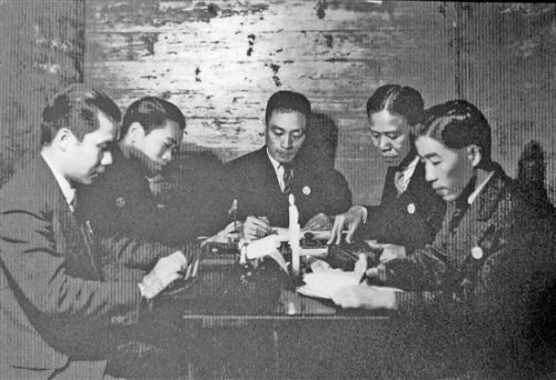 2018110108_res15_attpic_brief 2018110108_res15_attpic_brief