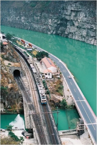 640.webp (2) 640.webp (2)