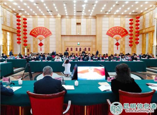 聯(lián)合議政協(xié)商會(huì)現(xiàn)場(chǎng)。記者江楓 攝(1)