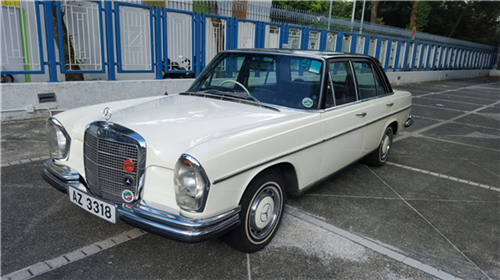 1971&nbsp; Mercedes Benz 280S&nbsp;&nbsp;