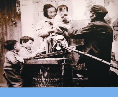 光明日?qǐng)?bào)文化周末版：感受偉大變革中的歷史溫度