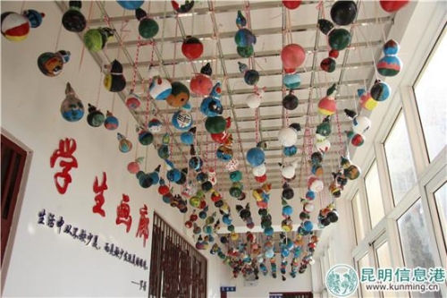 圖五 “葫蘆文化”已成為西華園小學(xué)的一張名片 圖五 “葫蘆文化”已成為西華園小學(xué)的一張名片