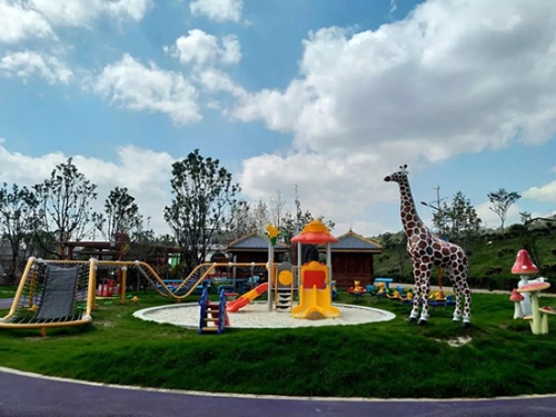 兒童游樂(lè)園。