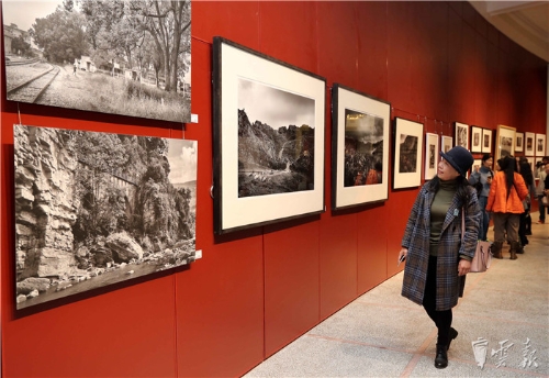大型綜合性結(jié)題展《滇越鐵路八百里紀(jì)實》在云南省美術(shù)館開展