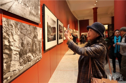 大型綜合性結(jié)題展《滇越鐵路八百里紀(jì)實》在云南省美術(shù)館開展
