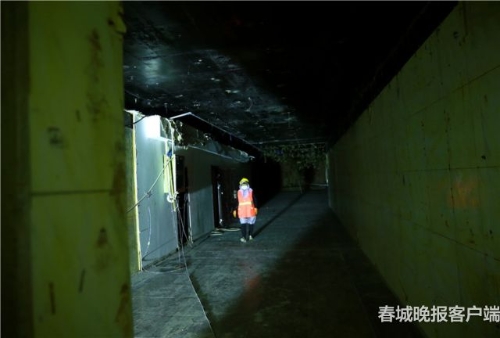 近日地下商場 春城晚報(bào)記者 黃興能 攝0