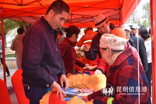 市民們積極參與活動 。