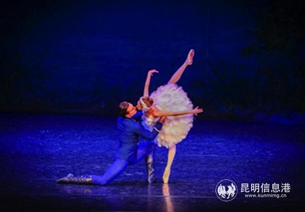 俄羅斯圣彼得堡古典芭蕾舞團演繹舞臺效果2 俄羅斯圣彼得堡古典芭蕾舞團演繹舞臺效果2