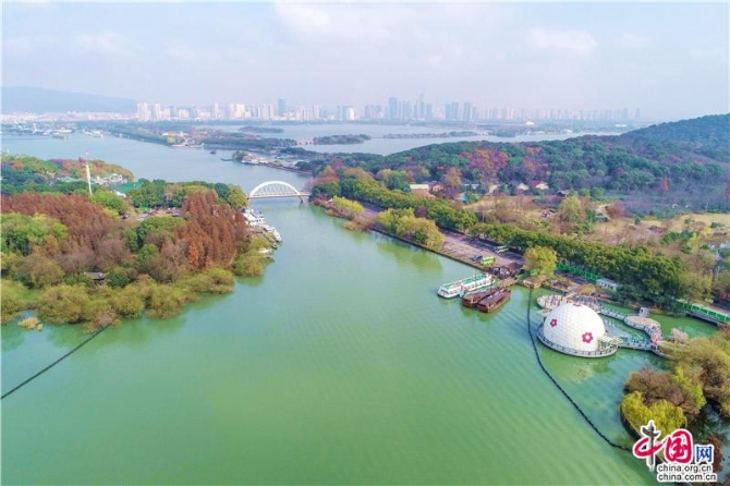 1898bf53-cb89-44f2-8cff-bd1200e63829_batchwm 1898bf53-cb89-44f2-8cff-bd1200e63829_batchwm