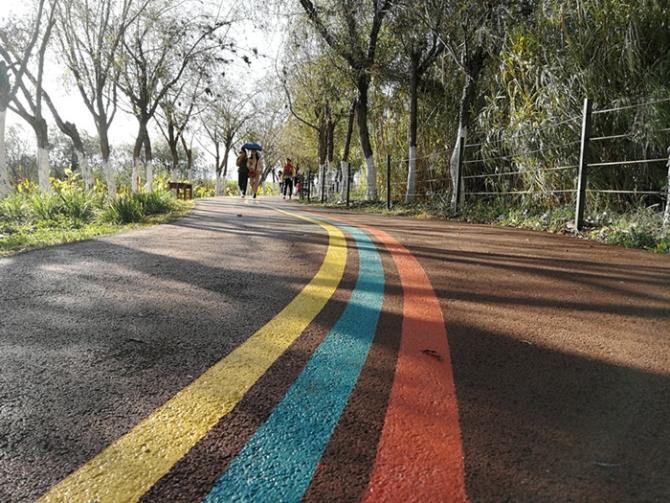 滲水材料健身跑道1