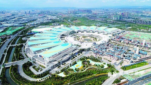 昆明滇池國際會(huì)展中心。記者周密攝