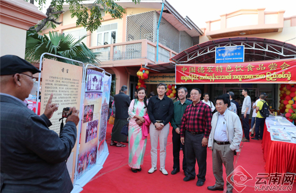 00300325234_9575db53 00300325234_9575db53