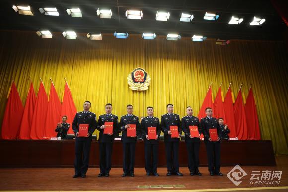 00300360560_bcff0ace 00300360560_bcff0ace