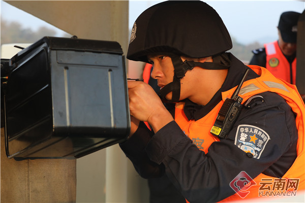 00300368654_a388ed72 00300368654_a388ed72