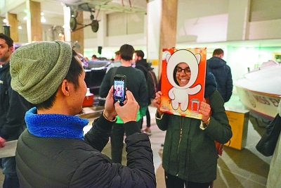 “科學(xué)春晚”見證中英兩國“以心相交”