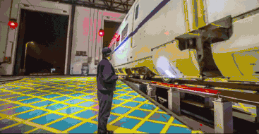 點(diǎn)擊進(jìn)入下一頁