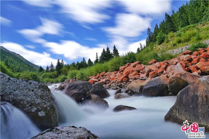 春季的自駕游最佳目的地，達(dá)古冰川！