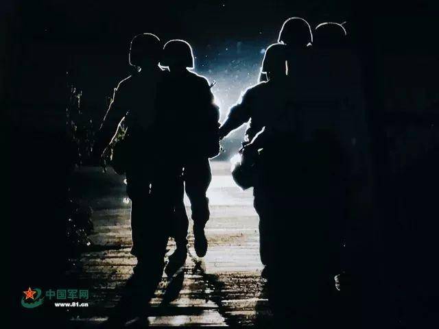 軍媒：看待中國(guó)國(guó)防預(yù)算，莫要太“敏感”