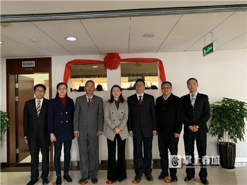 5c8f992071d1e 5c8f992071d1e